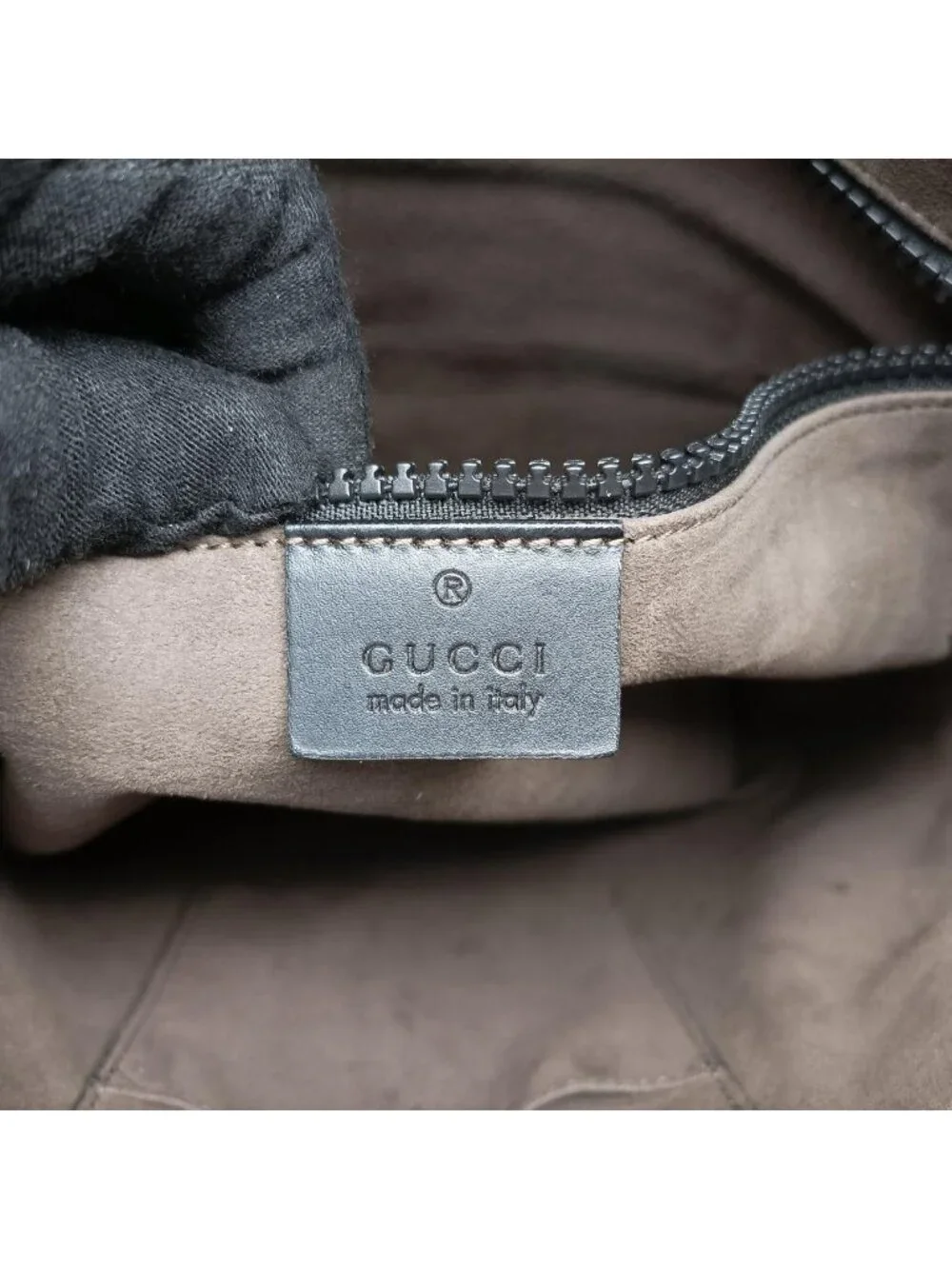 Gucci GG Supreme Flat Messenger Brown Canvas Leather